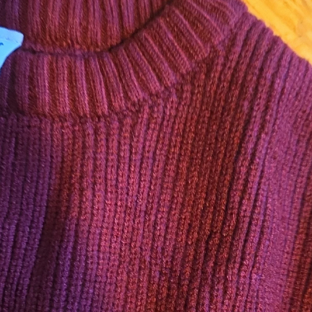 PatPat Sweater Size 10/11 Yr - Picture 2 of 3
